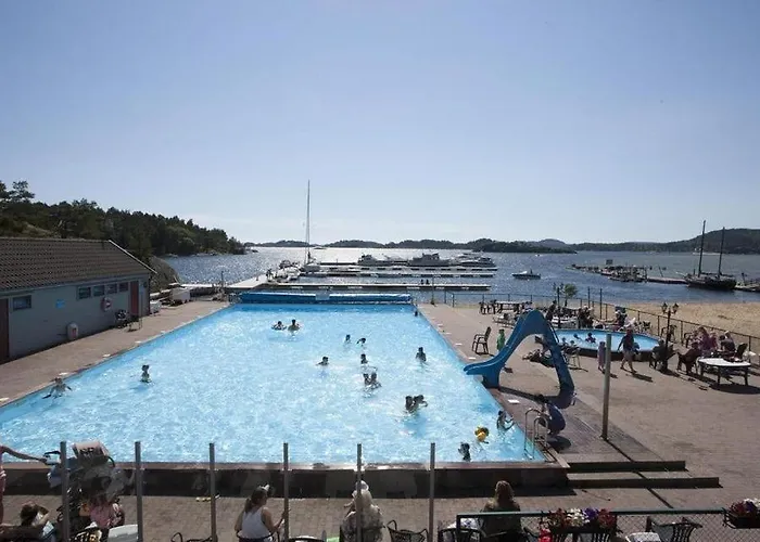 度假居 Barnevennlig Ved Sjoen